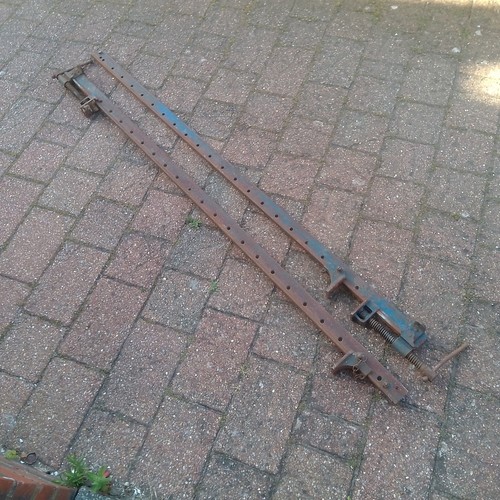 Vintage 136 record - vintage, clamps
