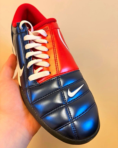 Nike total football boots - 90,