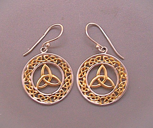 Trinity knot pierced - knot,