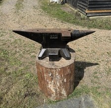 200kg Double Bick Anvil With Stand And Hoist