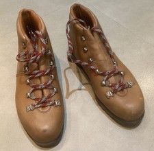 VINTAGE HAWKINS FELLSMAN HIKING BOOTS UK 7