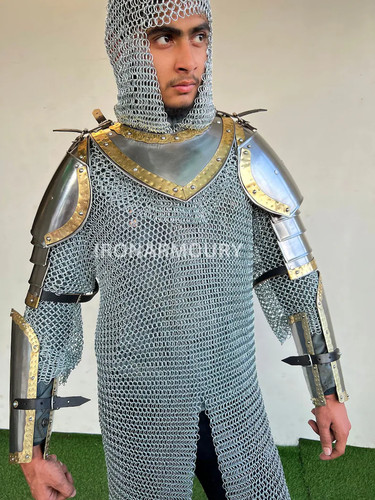 Medieval hussar gorget - medieval,