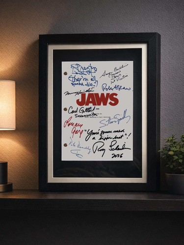 Jaws signed movie script - jaws,,