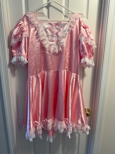 Lockable pinks sissy maid - lockable,