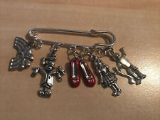 Christmas Gift 1 Wizard Of Oz Dorothy, Ruby Slippers Kilt Pin
