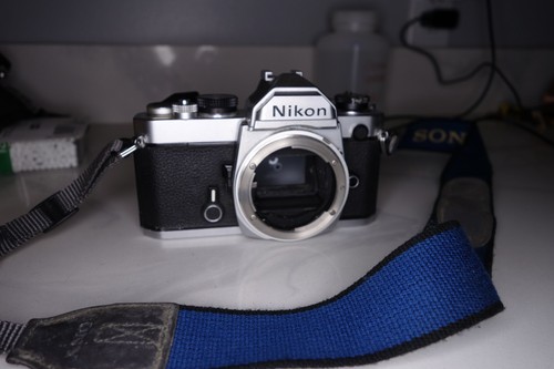 Nikon 35mm film slr camera - slr,