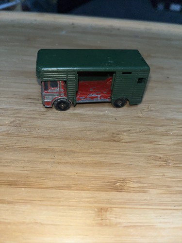 Used matchbox lesney 17 - 1:60,