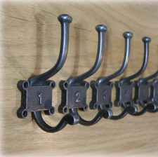 NUMBERED HOOKS  Cast Iron