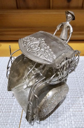 Lovely vintage silver plated - lovely,