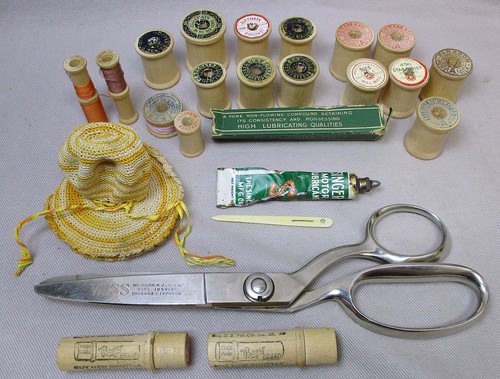 Vtg sewing lot - vtg, wiss