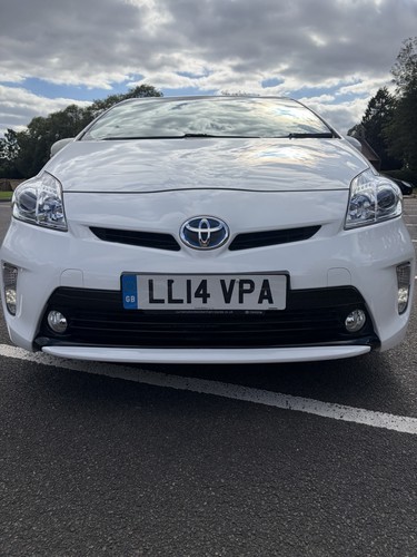 Toyota prius 2014 - 45k, miles