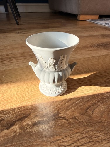 Wedgwood grey jasperware urn - wedgwood,