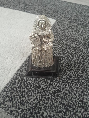 Royal hampshire queen - royal,