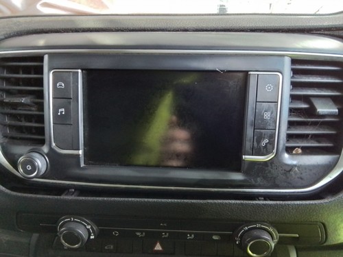 Vauxhall vivaro audio - &, sat