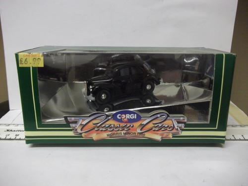 Corgi classic cars morris - cars,