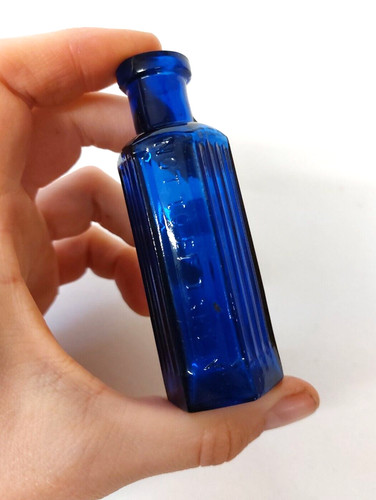 Small cobalt blue hexagonal - small,