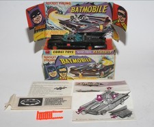 Corgi 267 Batmobile, 1st