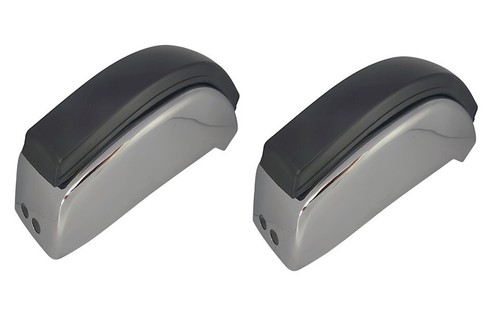Bumper horn including rubbers