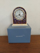 WEDGWOOD SINGAPORE AIRLINES DOME MANTEL CLOCK, BONE CHINA