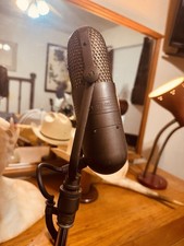Beautiful 1955 RCA 77 DX
