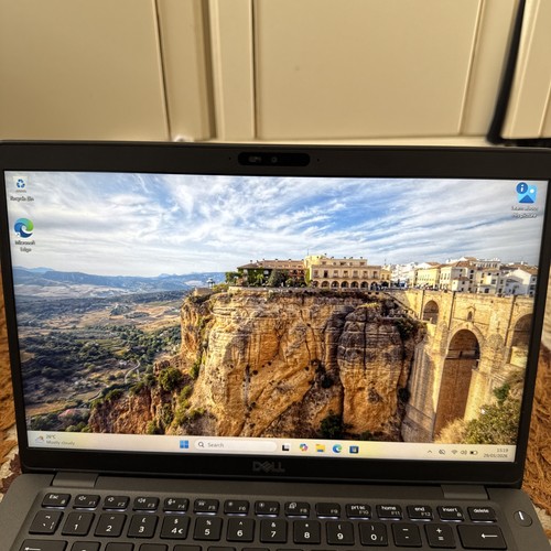 Dell latitude 5400 laptop - laptop,
