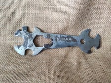 Vintage Kremlin Spray Gun Flat