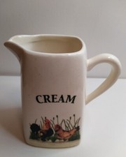 Leonardo Lifestyle farmyard cream pottery milk jug 
