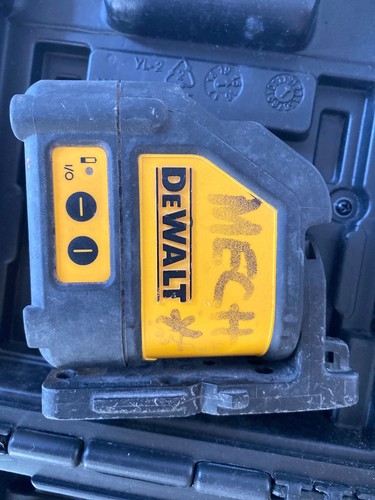 Dewalt self leveling cross - dewalt, self-leveling