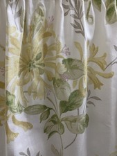 LOVELY LAURA ASHLEY HONEYSUCKLE TRAIL CAMOMILE CURTAINS WITH TIEBACKS