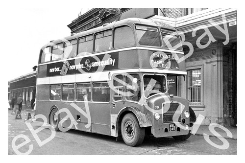 Bus photograph thames - bus,