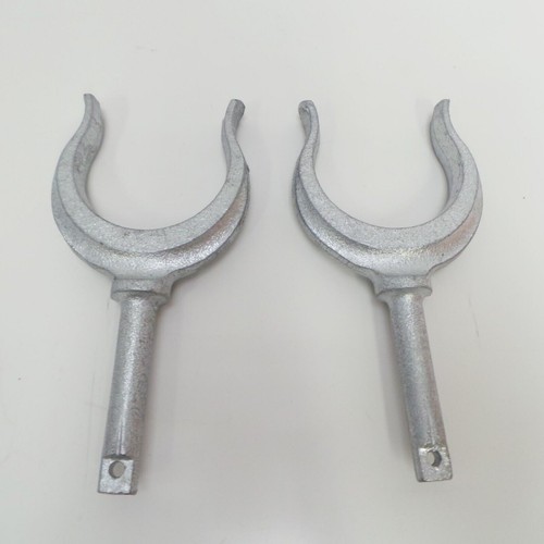 Galvanised rowlocks 2 - rowlocks, x