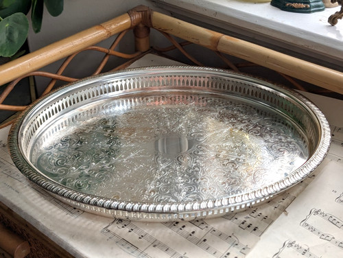 Vintage silver plated cavalier - silver,