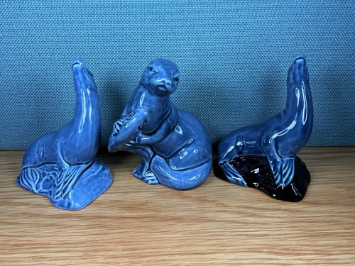 Poole pottery blue glazed - pottery,