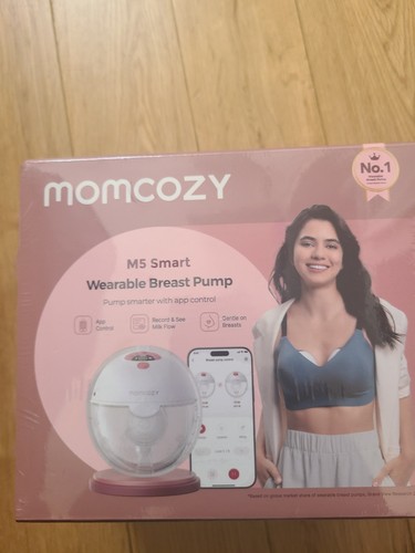 Momcozy smart breast pump - breast,