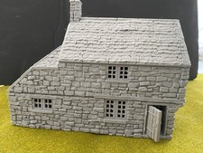 00 gauge model railway cottage