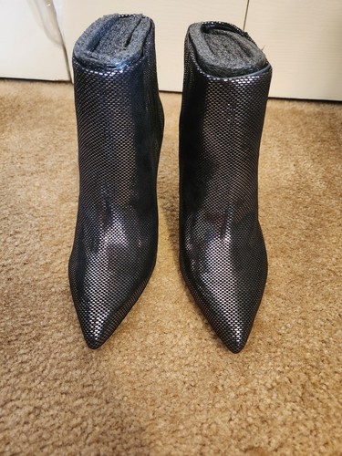 Nine west ankle boots size - nine,