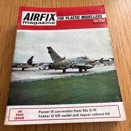 Airfix magazines x12 - airfix, issues