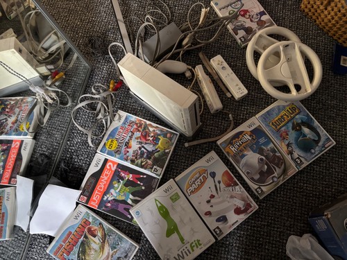 Wii console bundle with games - wii,