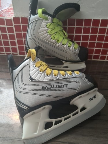 Bauer ice hockey - 22,
