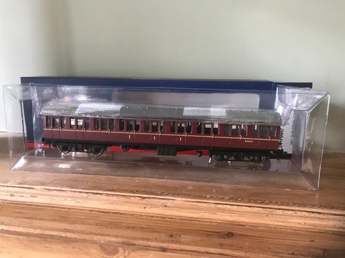 Bachmann mk1 suburban - bachmann,