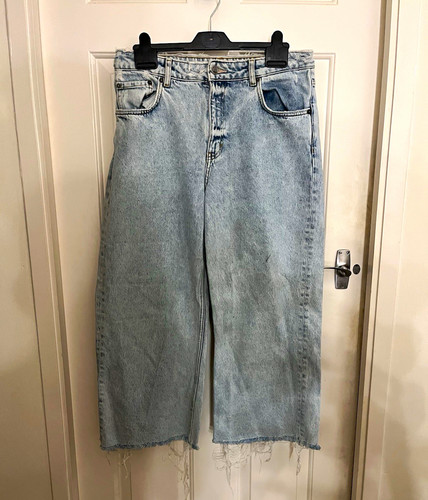 Cheap monday ally - ally, light