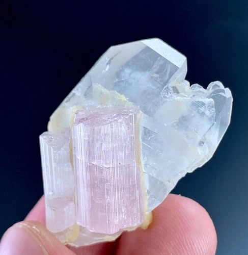 77carat pink tourmaline - pink,