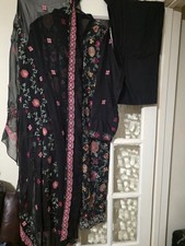 Pakistani Asian Bareeze' Style
