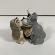 Disney Store Classics Lady and the Tramp PVC Figure Kissing Moment Figure