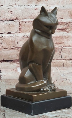 Geometric bronze cat figurine - geometric,