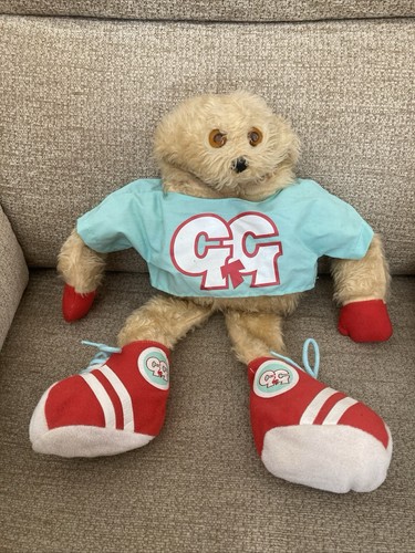 Gordon the gopher hand - the,