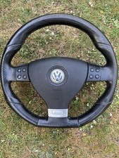 Volkswagen Golf MK5 R32