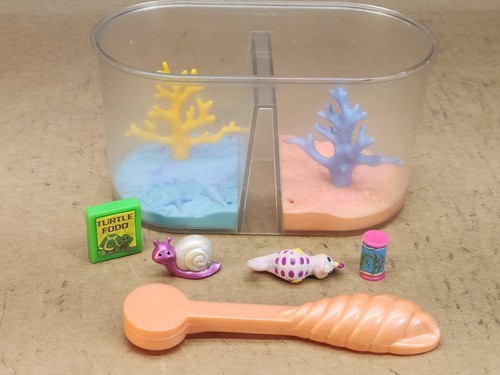 Kenner littlest pet - kenner,