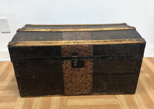 Vintage STEAMER TRUNK storage