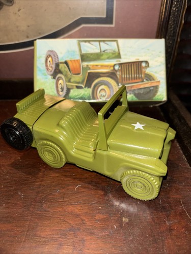 Vtg avon army jeep - army, bottle